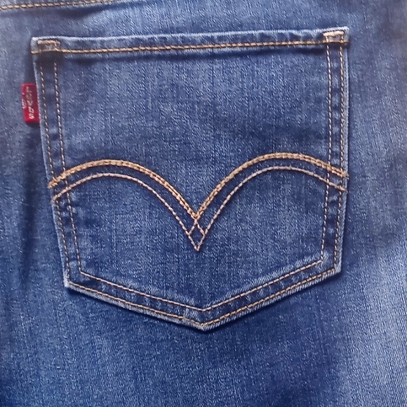 Levi's 518 Superlow Flared Jeans- #1647 - Picture 11 of 16